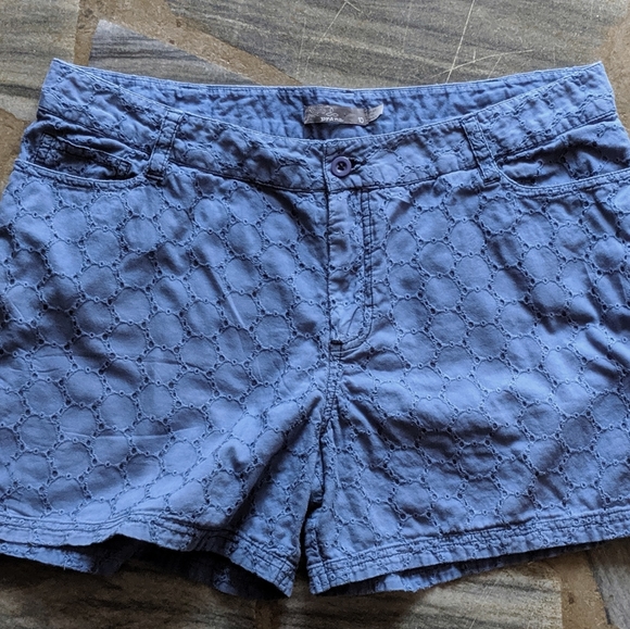 Prana Embroidered Eyelet Shorts - Picture 2 of 4